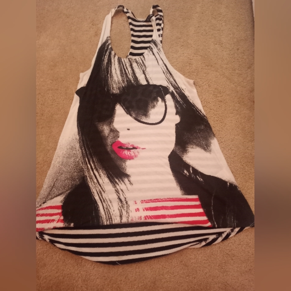 Womens tank